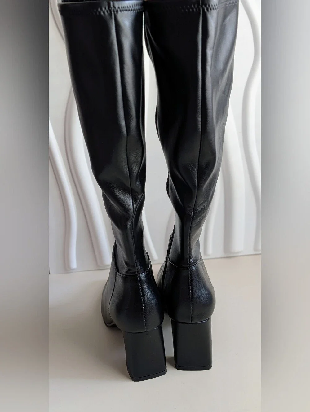 Steve Madden Hunny Black Knee High Boots Square Toe Heeled Size 8 New In Box